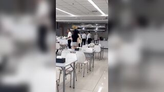 내 눈을 의심한 치마 엉밑살 실화임..