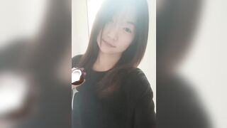 누드사진을 빌려 쓰는 소녀들