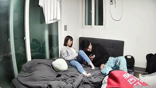 IP라는 젊은 부부가 작은 집에 살았습니다 korean porn vip ipcam (1)