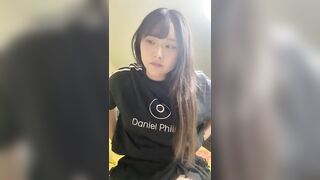 누나가 옷을 하나씩 벗고 있는데... 그냥 보고만 있어도 될까 korean porn vip