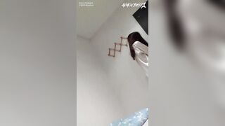 키스하는 방에 있는 흰색 긴 셔츠 korean porn vip