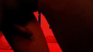 그는 모텔에서 여자친구에게 입으로 물을 먹여주었다 korean porn vip 01-200426