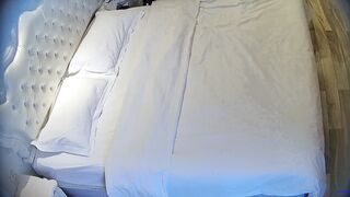 3-16 ホテル流出：隠し撮り映像 ❤️ ツインテールの可愛い子が「負け犬」彼氏に首を絞められ、激しく挿入される—終始「コンドームをつけて」と懇願 china ipcam 01-290426