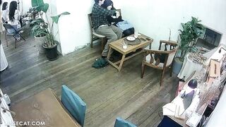 카페를 방문한 변태커플 korean porn vip