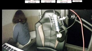 (한국야동) 녹음실에서 자위하다 잠방 때리는 아프리카 bj korean porn vip