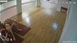 [신작] 세 커플. 깊이 사랑하는 커플은 둘만 있을 때 애정을 표현하지 않기가 어렵죠. 과체중 남성도 자위를 해 줄 여자친구를 찾을 수 있다면 korean porn vip ipcam