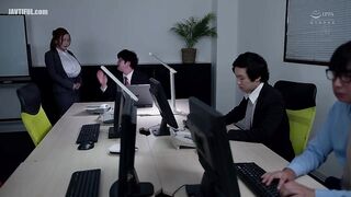 JUR-191 Public Toilet Busty Killer A perverted woman with the lege... Reducing Mosaic JAV