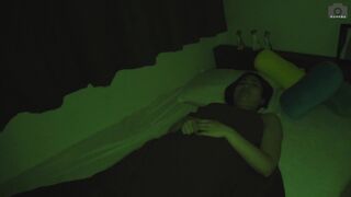 家庭内で睡 姦 深夜3時過ぎ 美麗パイパンgカップ姉の部屋で 前回は家庭内盗撮 voyeur jp