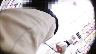 248 ロンスカ捲りと花柄パンティとスト越しパンチラ voyeur jp