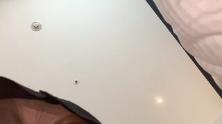 禁断 ホテルマンのお姉さんをパンチラ盗撮９ voyeur jp
