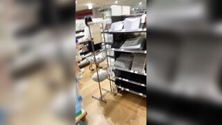 お姉さんの逆さパンチラ動画 ００５ voyeur jp