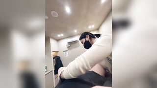 [왁싱샾] 쿠퍼액 질질싸며 여자 왁서와 대화 11V korean porn vip 003