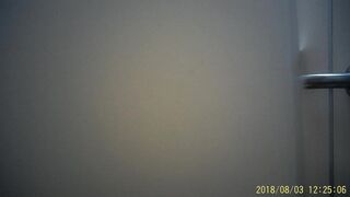 パイパーんたちのトイレ voyeur jp (1)