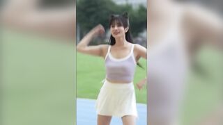 일본 레이블에 등장한 상큼한 치어리더 korean porn vip