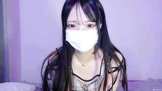 6月13日・14日配信可愛すぎるアイドル級美女と中出し性交 jvip 180626 AdyLuybwgpWY4 0001