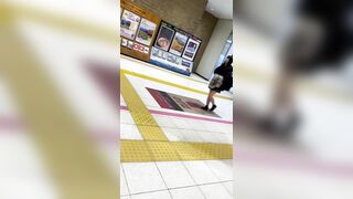jk風の逆さパンチラ動画 ０２１ voyeur jp
