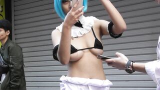 ハロウィン露出系お姉さんたち voyeur jp