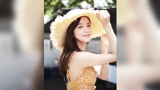 JISOO SHOWS TITS 169152 1 KPOP ALLPOP