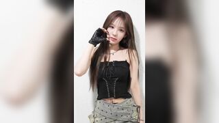 SARANG SHOWS TITS 171585 1 KPOP ALLPOP