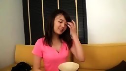 素人の動画-300MAAN-611 【美尻カフェ店員_激エロ吸引フェラ_中出し連発】おしゃれカフェで働くユキネちゃんは、アイドルフェイスで笑顔を振りま